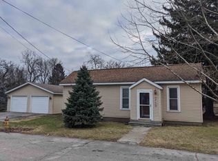 215 N Wausau Ct, Bluffton, IN 46714
