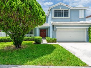 15639 SW 98th Ter, Miami, FL 33196