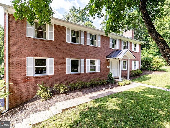 2nd image of 6631 Tunlaw Ct