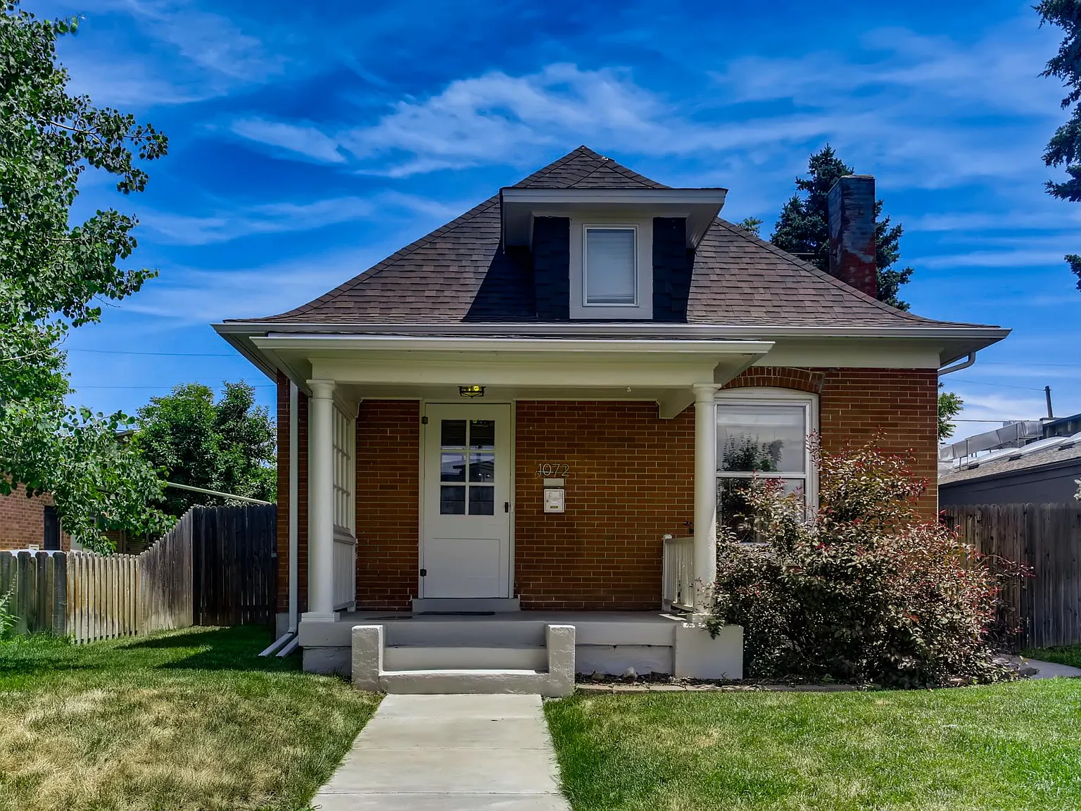3 bed, 1713 sqft, $3,500 — Photo 1