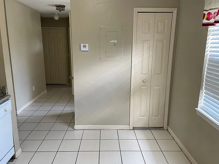 3012 Patel Dr — Photo 3