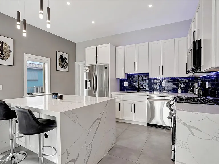 1304 Mandarin Isle — Photo 13