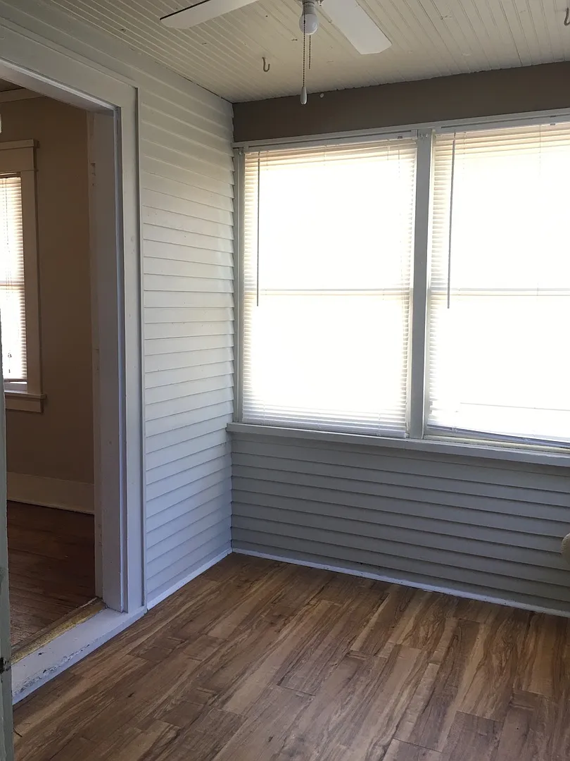 BIG 4 bedroom, 2 Bath Close to UNC — Photo 3