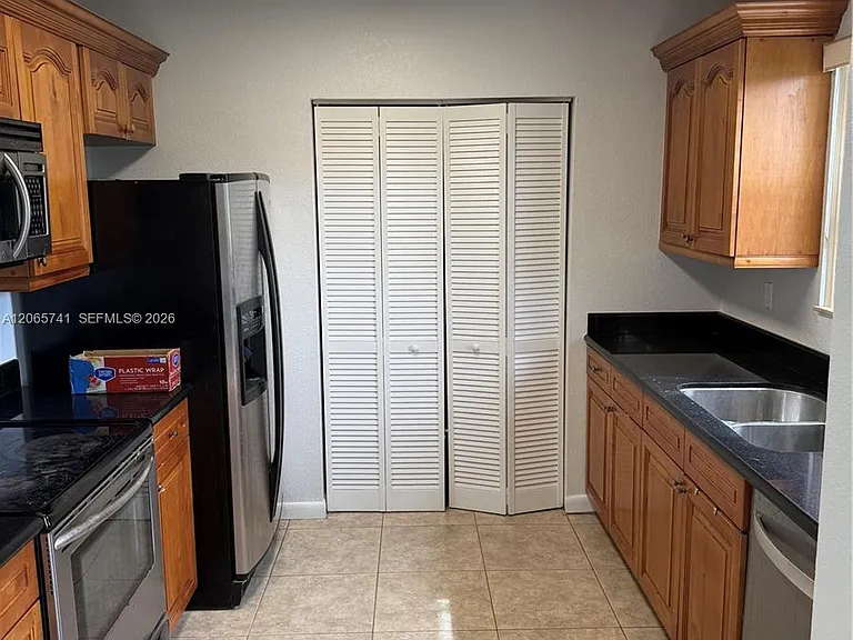 7600 NW 38th Ct #16 — Photo 10