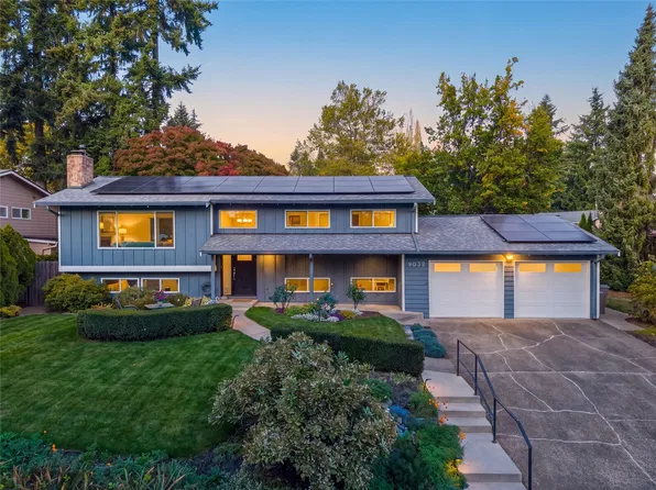 9032 NE 132nd Place, Kirkland, WA 98034