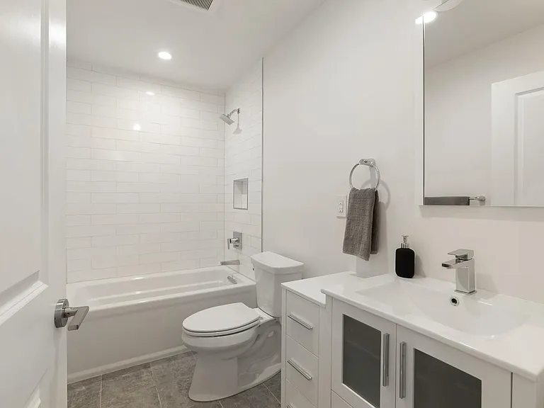 1726 Ridge Ave #3 — Photo 10