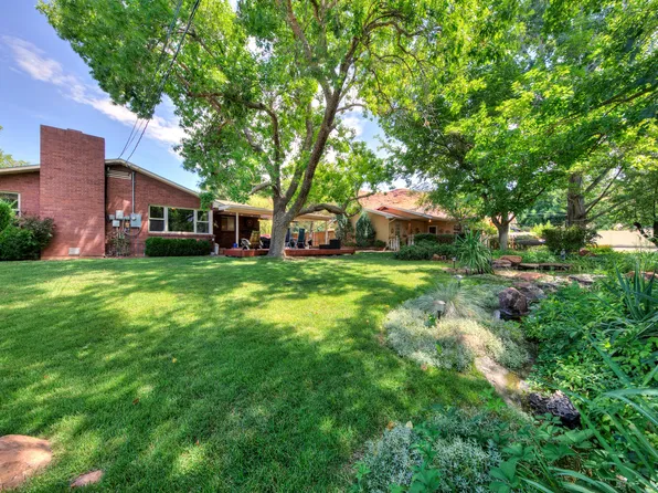 552 Nichols Ln, Moab, UT 84532