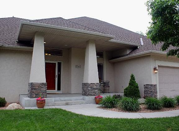 3rd image of 4540 Majestic Oaks Pl