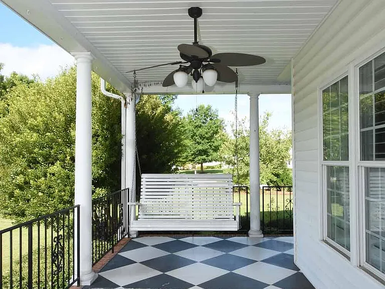 1129 Scarlet Oak Dr — Photo 36