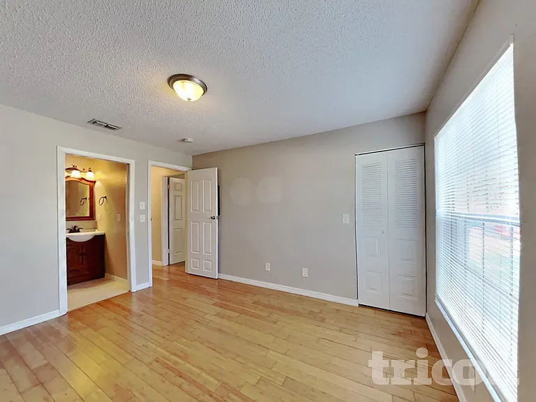 13344 Laraway Dr — Photo 8