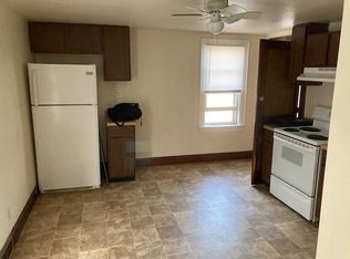 939 S 73rd St, Milwaukee, WI 53214