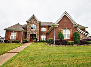 1721 Notting Hill Dr, Hernando, MS 38632