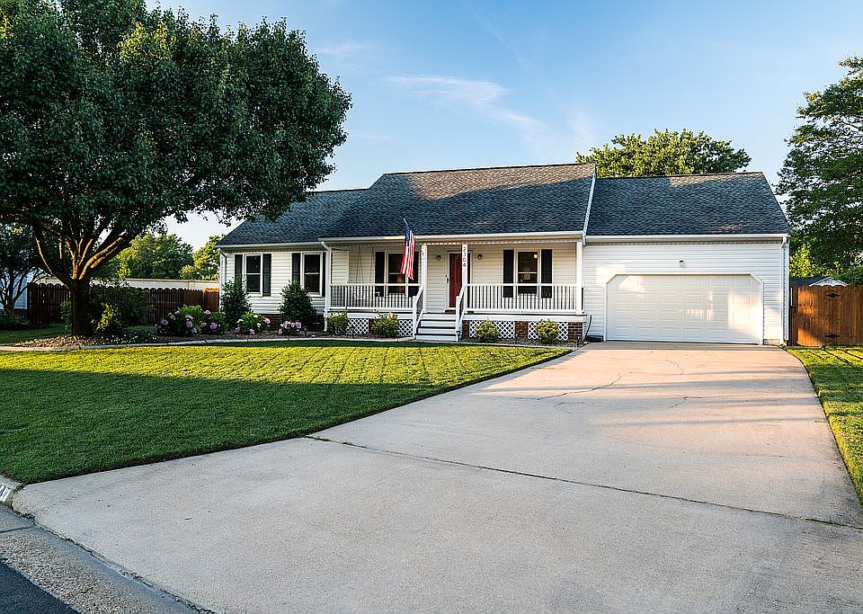 1st image of 2304 Cornstalk Ct