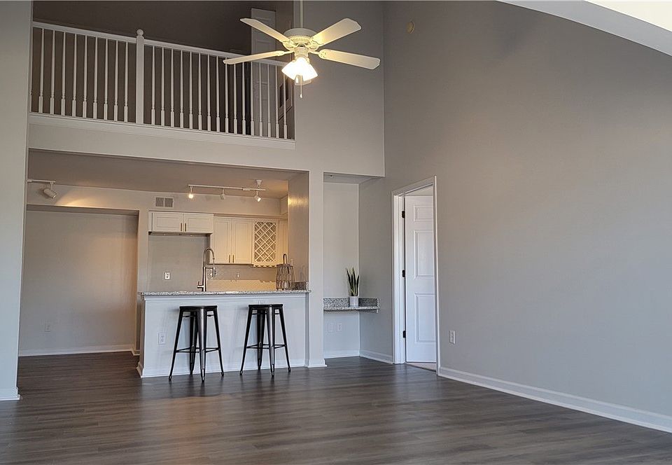 Bristol Village Condominiums 604 Bristol Village Dr Midlothian VA