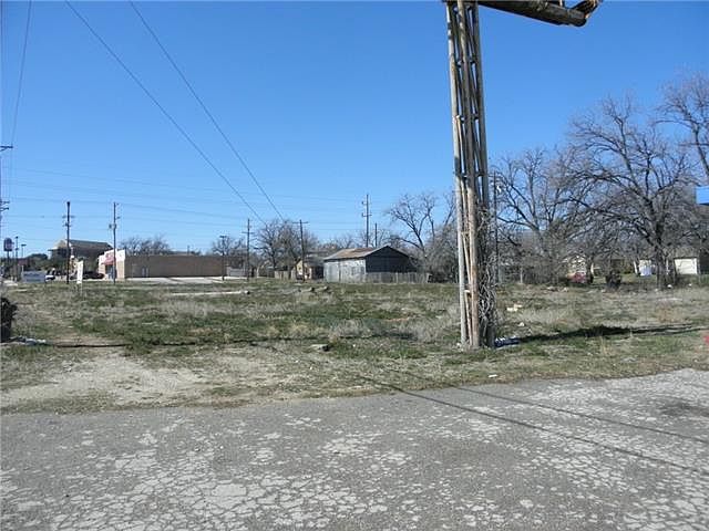 1st image of 742 Ambler Ave