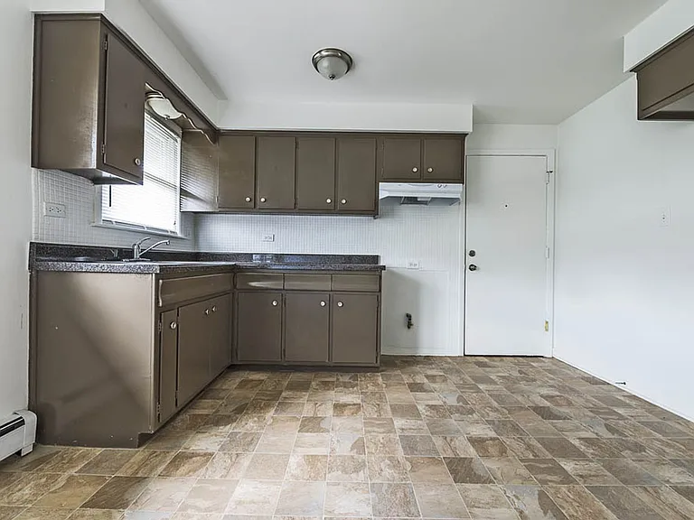 14015 S Tracy — Photo 18