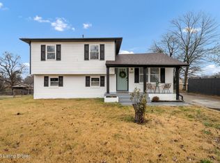 1601 Birch Ct, Radcliff, KY 40160