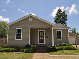 1702 Osborne St, Tupelo, MS 38804