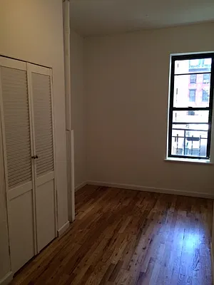 Rented by Acacia Realty | media 7