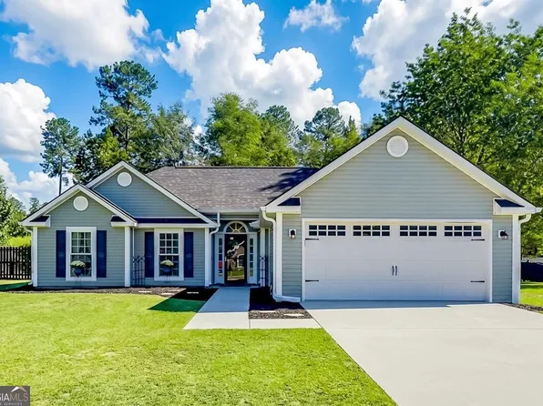 145 Abigail Cir, Ellabell, GA 31308