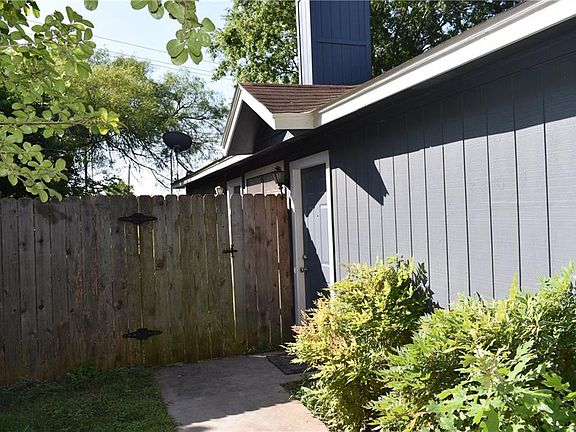 2nd image of 9115 Japonica Ct Unit A