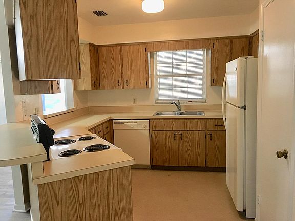 4th image of 1311 Liberty Ave