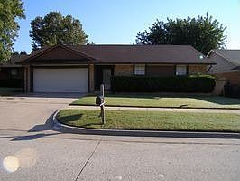 Home for Sale in Oklahoma City, Oklahoma $113,900