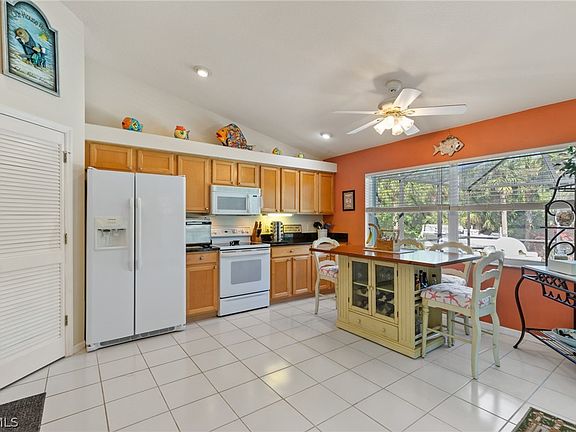 4th image of 7660 Grande Pine Rd