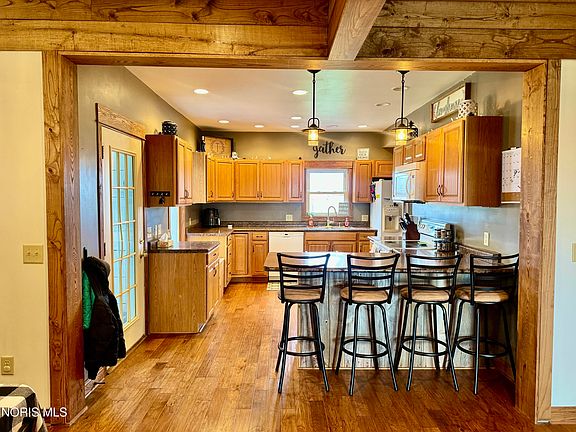 5th image of 3541 Adams Ridge Rd