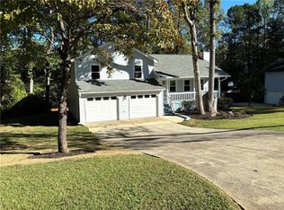 4053 Evelyn Dr, Powder Springs, GA 30127