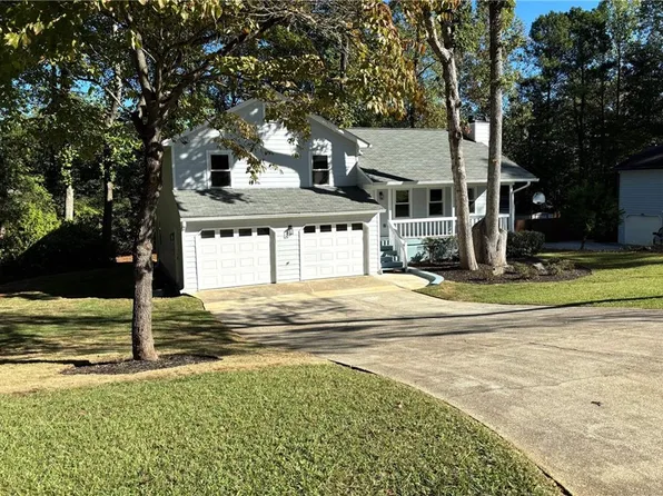 4053 Evelyn Dr, Powder Springs, GA 30127