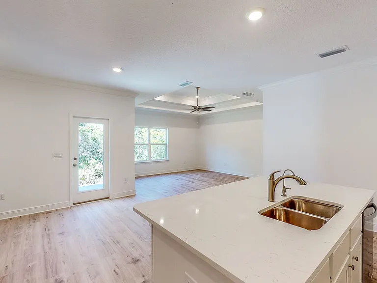 215 Jrs Way — Photo 11