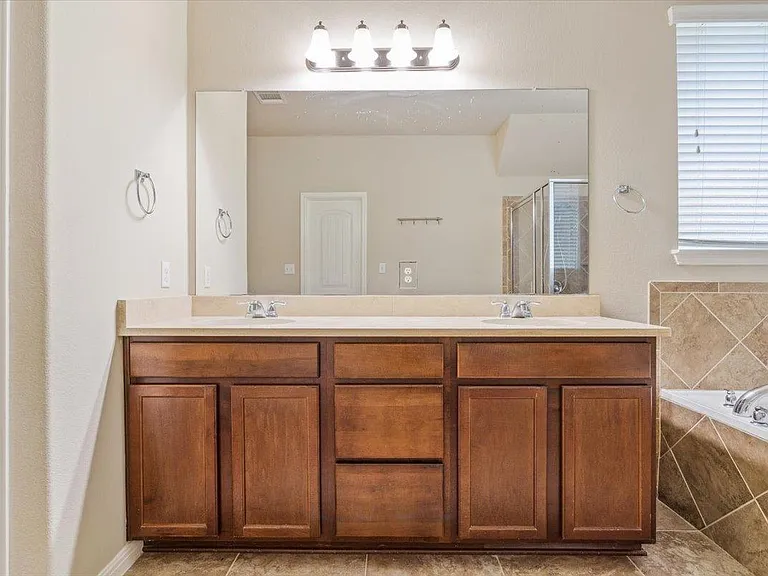 1013 Fred Couples Ct — Photo 20