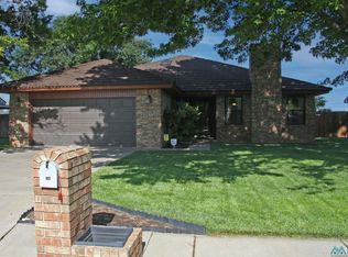108 Wilmington Cir, Clovis, NM 88101