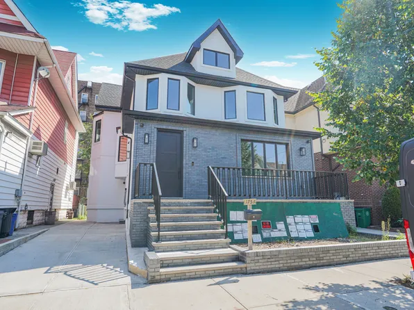 1753 East 21st Street image 2 of 49