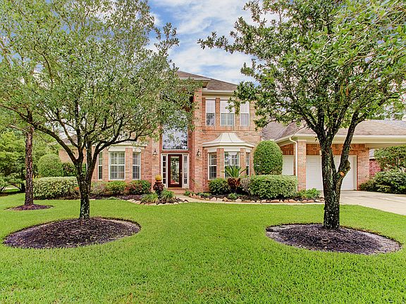 2nd image of 12414 Mossy Woods Dr