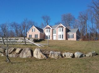 112 Junction Rd, Hampton, NJ 08827