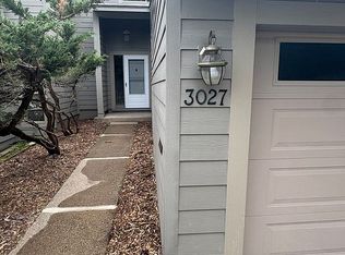 3027 Lakehaven Ct, Ann Arbor, MI 48105
