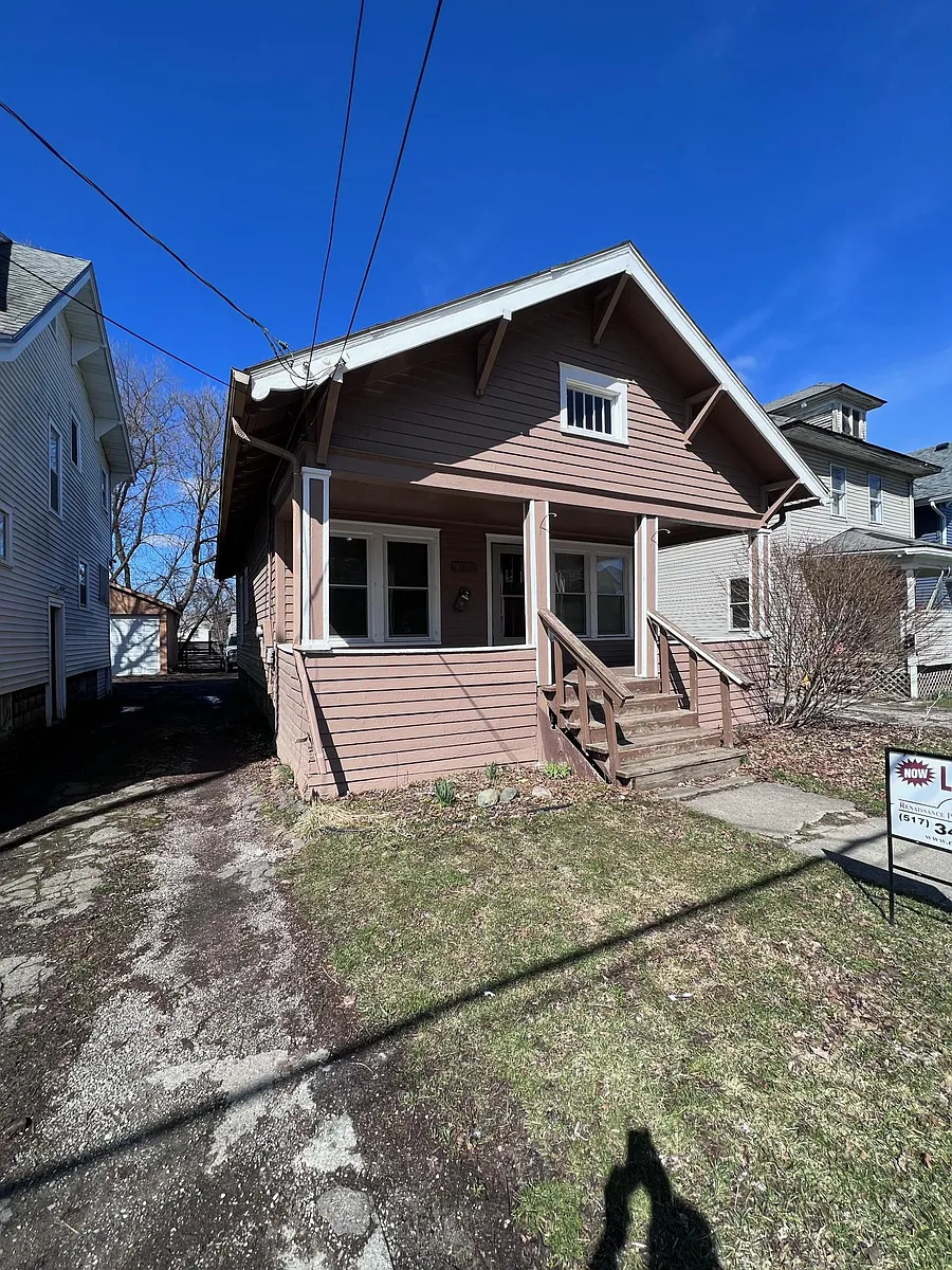 Building Photo - 1007 Mahlon St