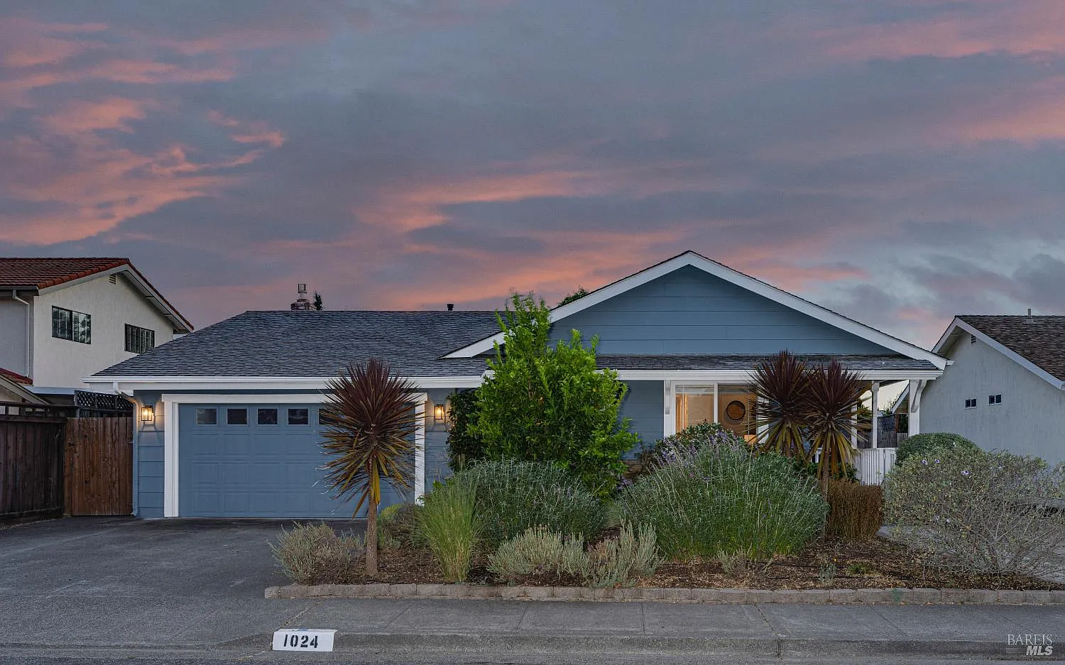 1024 Palmetto Way photo 1