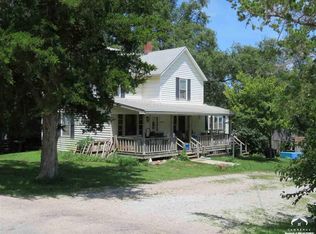 25078 Fairmount Rd, Mc Louth, KS 66054