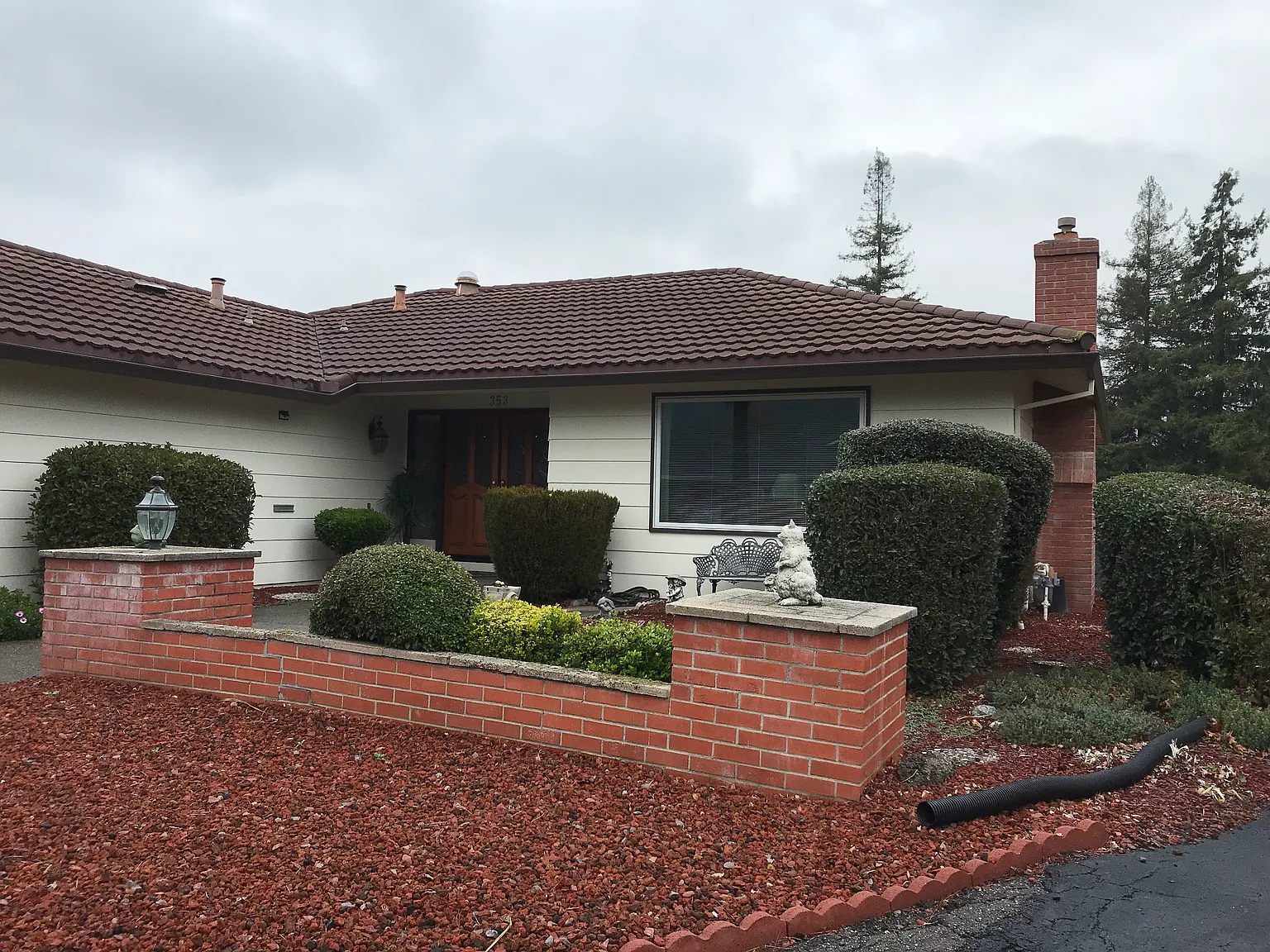353 Laurel Leaf Pl photo 1