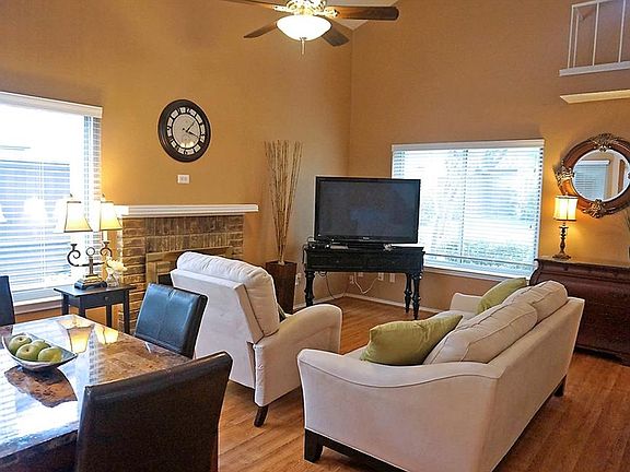 5th image of 14151 Montfort Dr APT 281