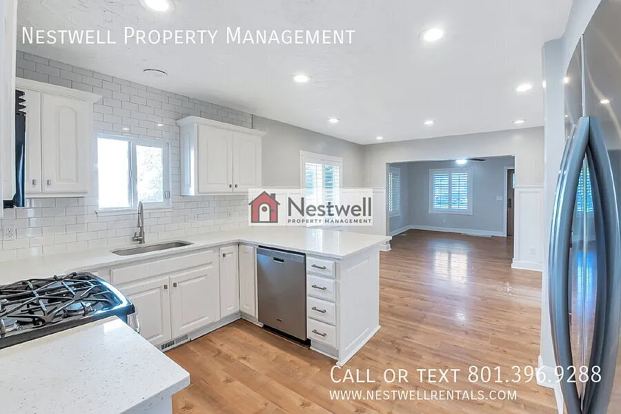 Beautiful 4-bed Home in Provo — Photo 4
