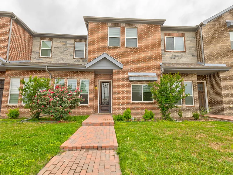 6043 Rivendell Dr — Photo 1