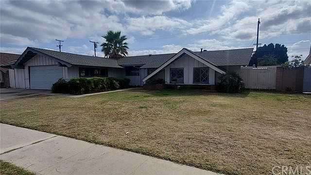 1st image of 8454 Neptune Dr
