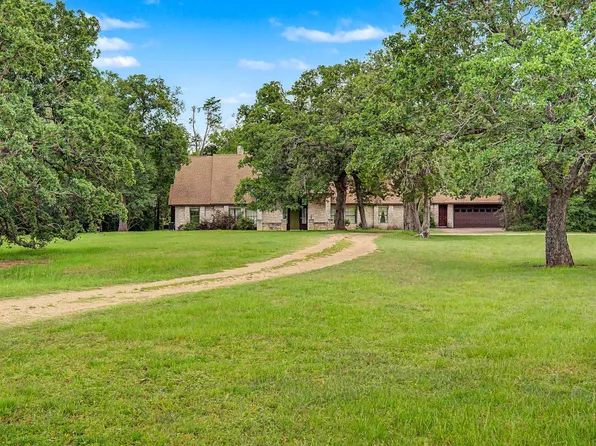 466 Elm Creek Rd, Rockdale, TX 76567