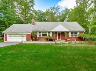 5 Hillside Ter, Suffern, NY 10901