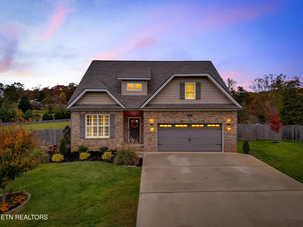 2317 Hickory Crest Ln, Knoxville, TN 37932