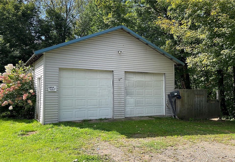 4659 State Route 49, Fulton, NY 13069 | Zillow